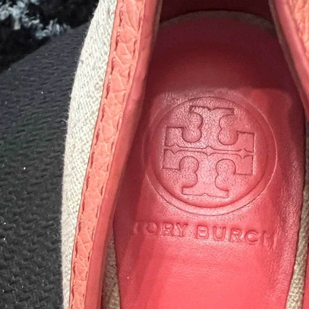 Tory Burch Beige and Coral Logo Peep-Toe Heels